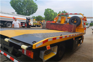 平房区附近拖车电话号码服务